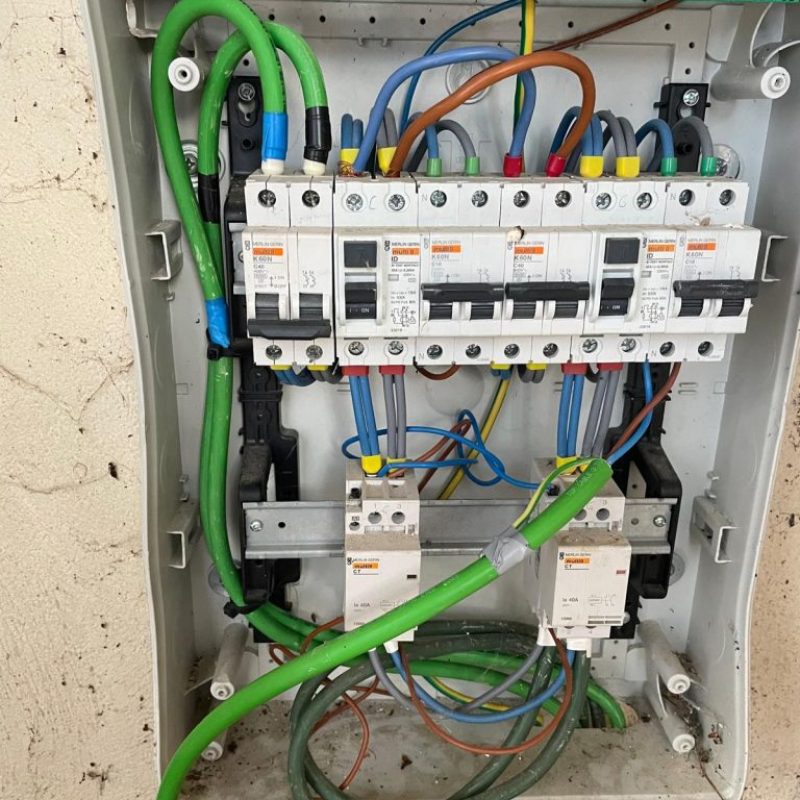 Empresa de electricidad e instalaciones en Madrid